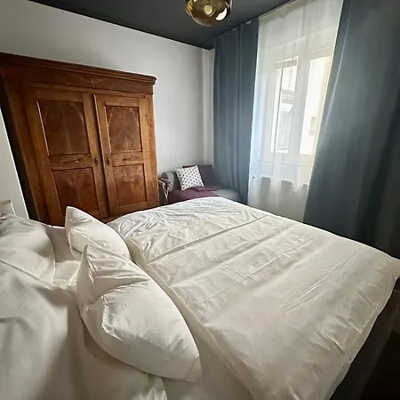 아파트 Charming Historic Hideaway Near Center *