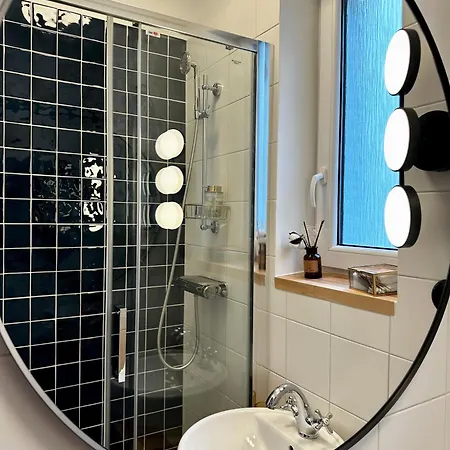 아파트 Charming Historic Hideaway Near Center 브라티슬라바